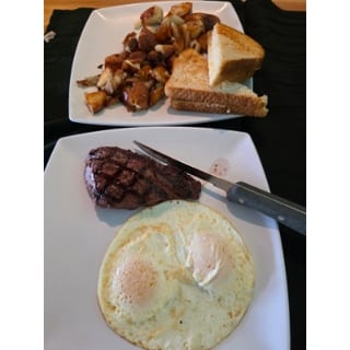6oz Stk and Eggs