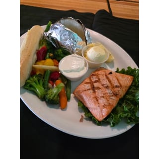 Grilled Salmon Fillet